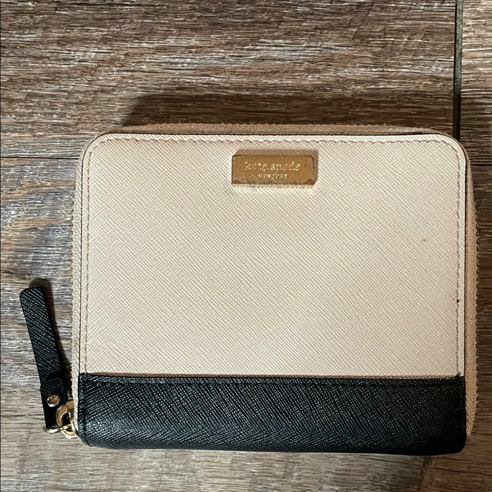 Kate spade leather wallet